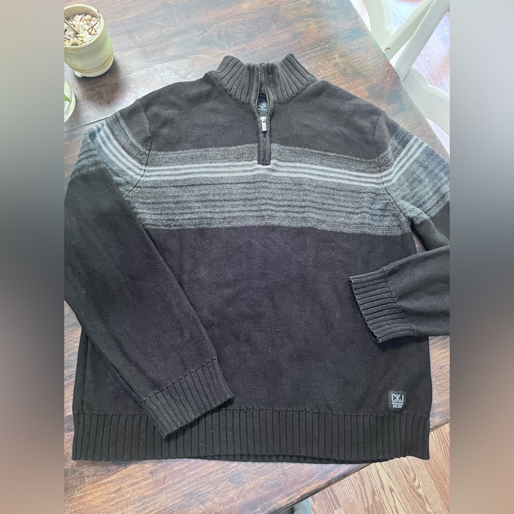 Calvin Klein Men's Black and Gray Half Zip-Up Sweater